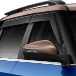 XUV 400 Waistline Chrome